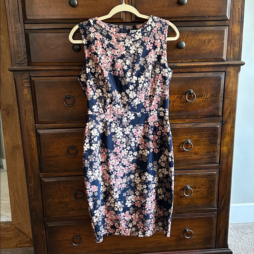 Apricot brand Sleeveless Sheath Dress for Wedding Guests or Work event